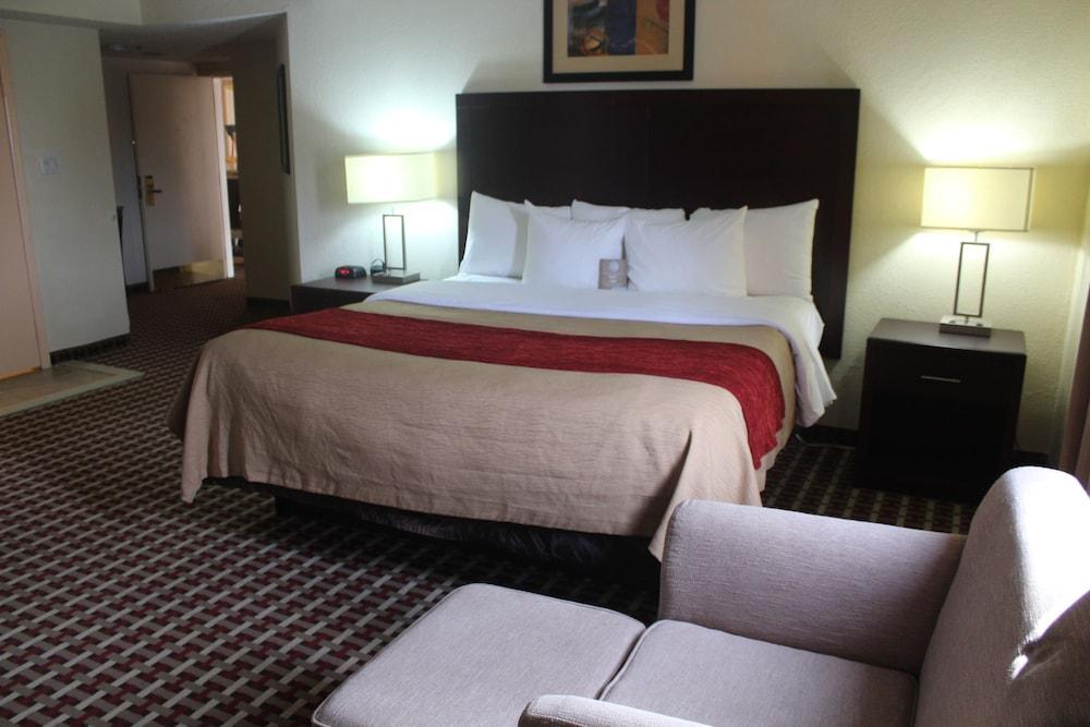 Comfort Inn Feasterville - Trevose Exterior photo