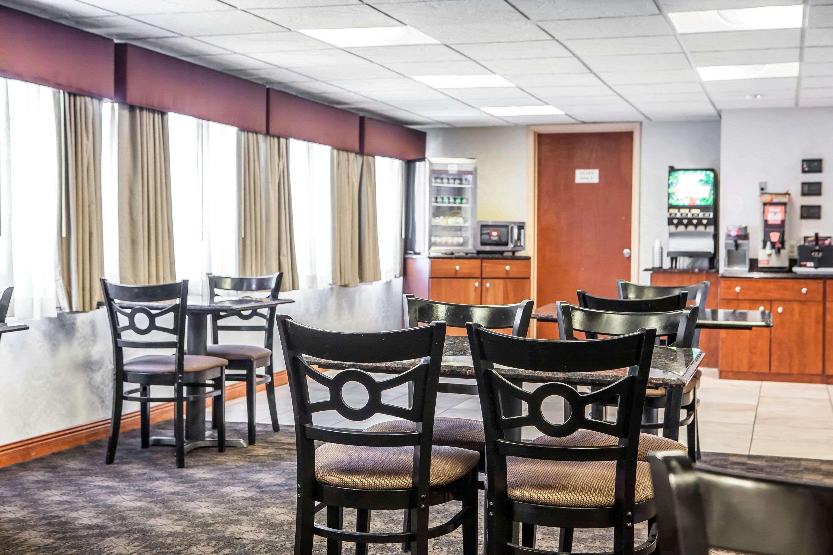 Comfort Inn Feasterville - Trevose Exterior photo