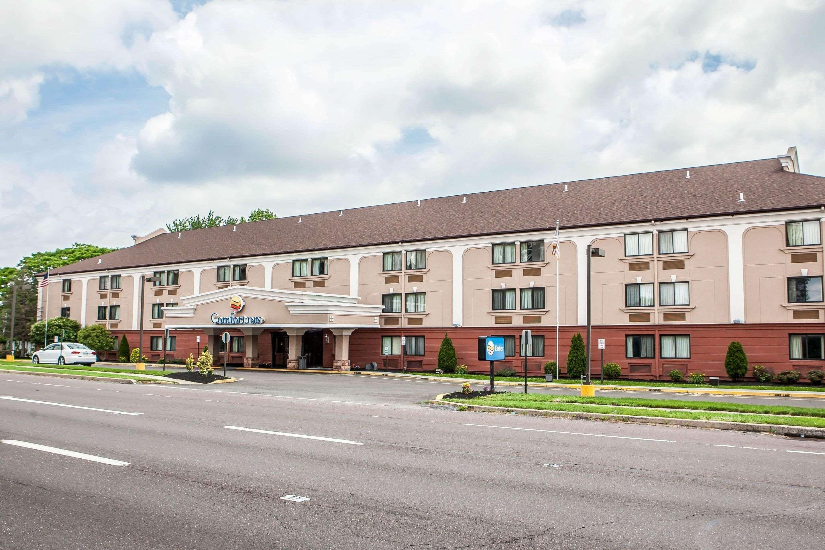 Comfort Inn Feasterville - Trevose Exterior photo